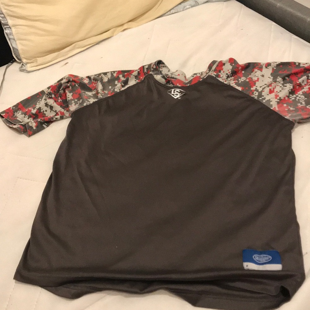 Baseball tee